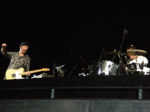 54 edge and larry rock out!