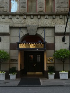 21 Hotel Vintage Plaza