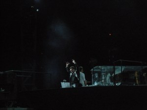 10 LETME IN THE SOUND