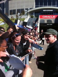 167g Bono talks with Matt, Meliss a and Kim