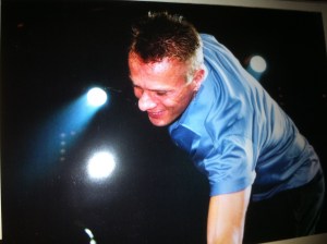 93-larry-comes-to-me